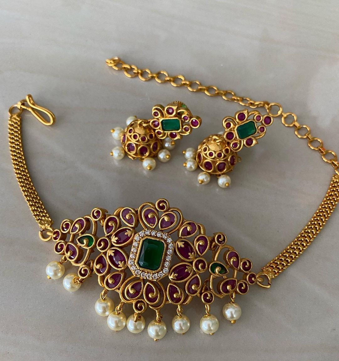 Emerald Gemstone Statement Choker