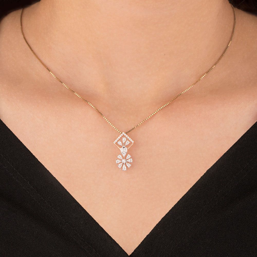 Classic Tiny Horseshoe Pendant