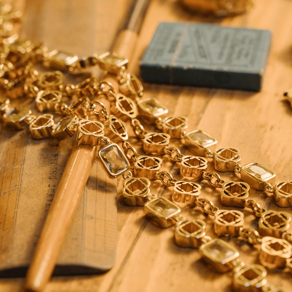 Clover Link Necklace — view 5