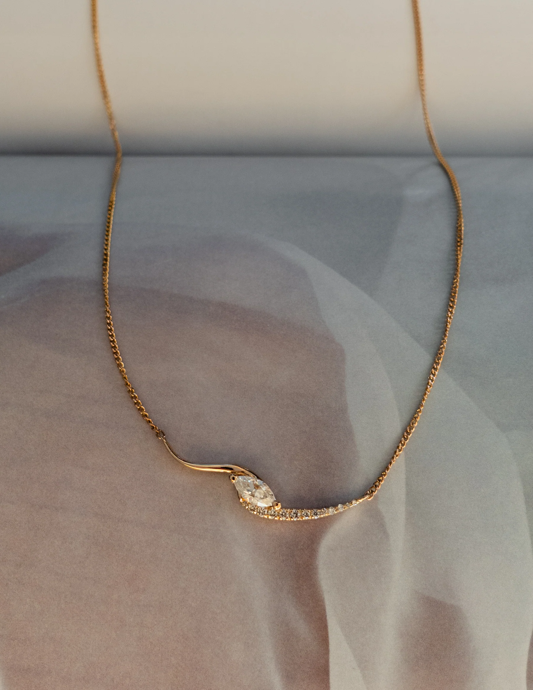Mariner-Curb Hybrid Chain