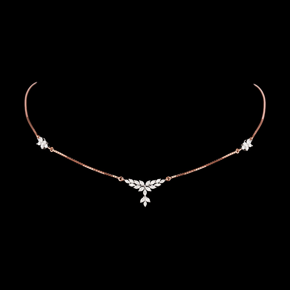 Diamond-Cut Curb Chain
