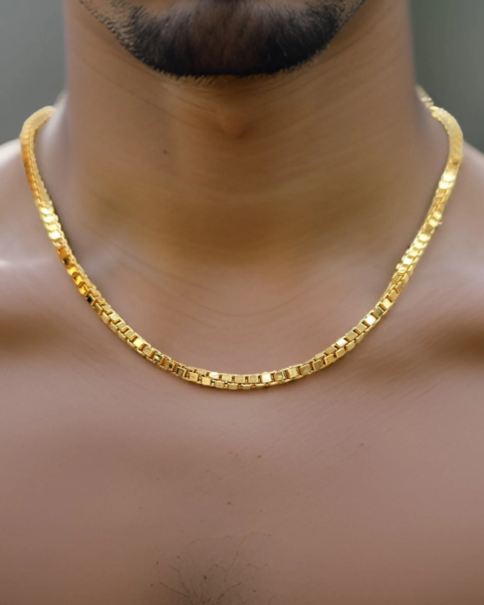 18K Solid Gold Box Chain — view 3
