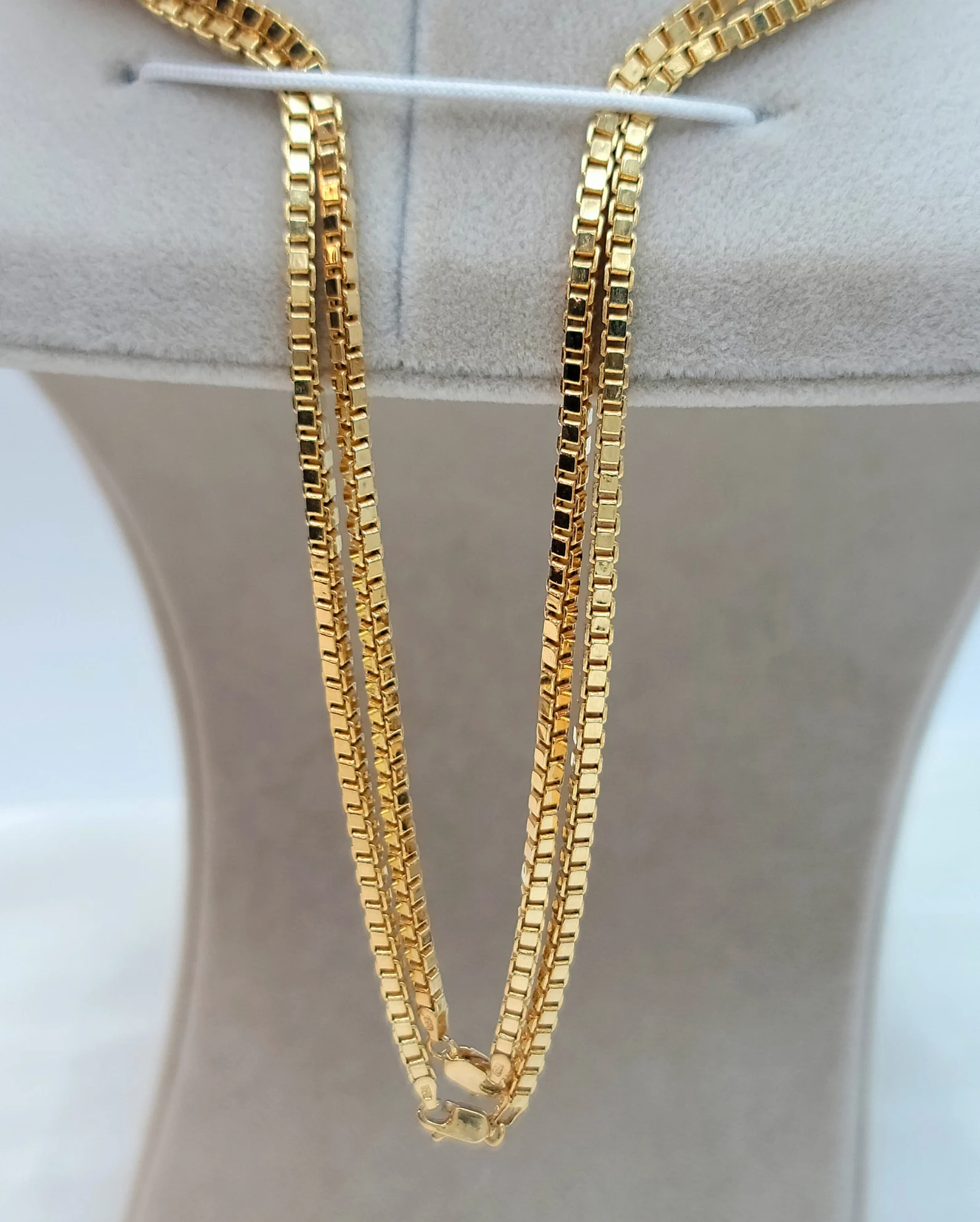 18K Solid Gold Box Chain — view 4