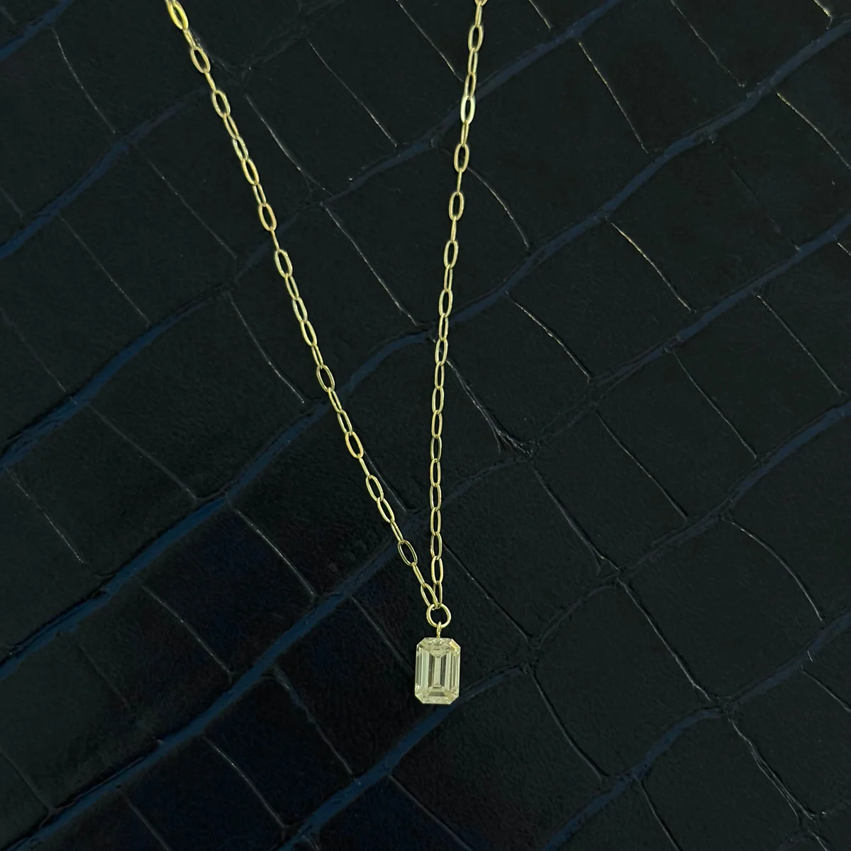 Mia Emerald Cut Diamond — view 2