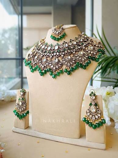 Emerald Kundan Bridal Set — view 2