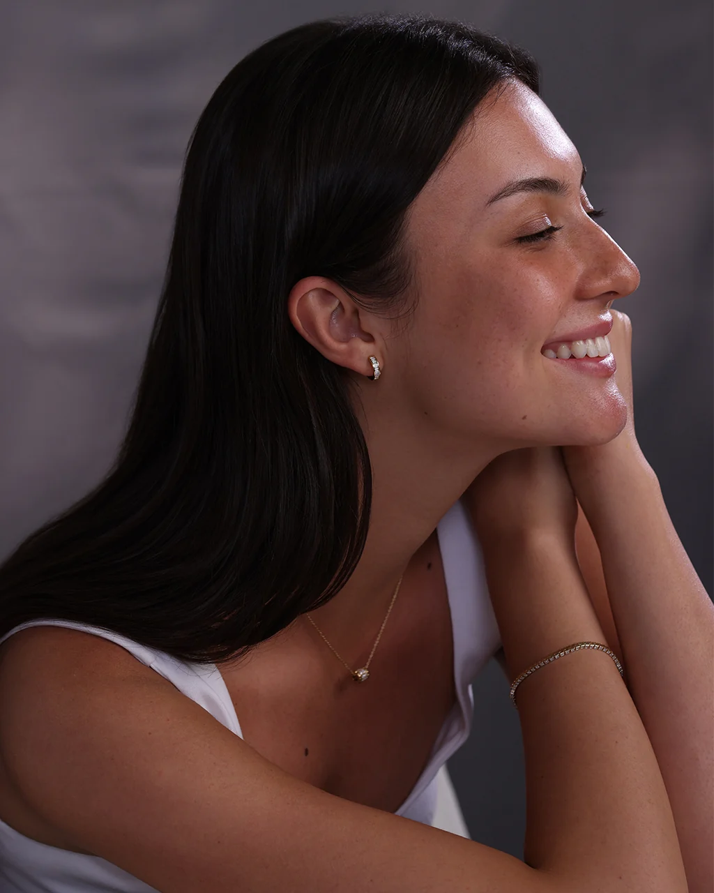 Minimal Gold Huggies — view 5