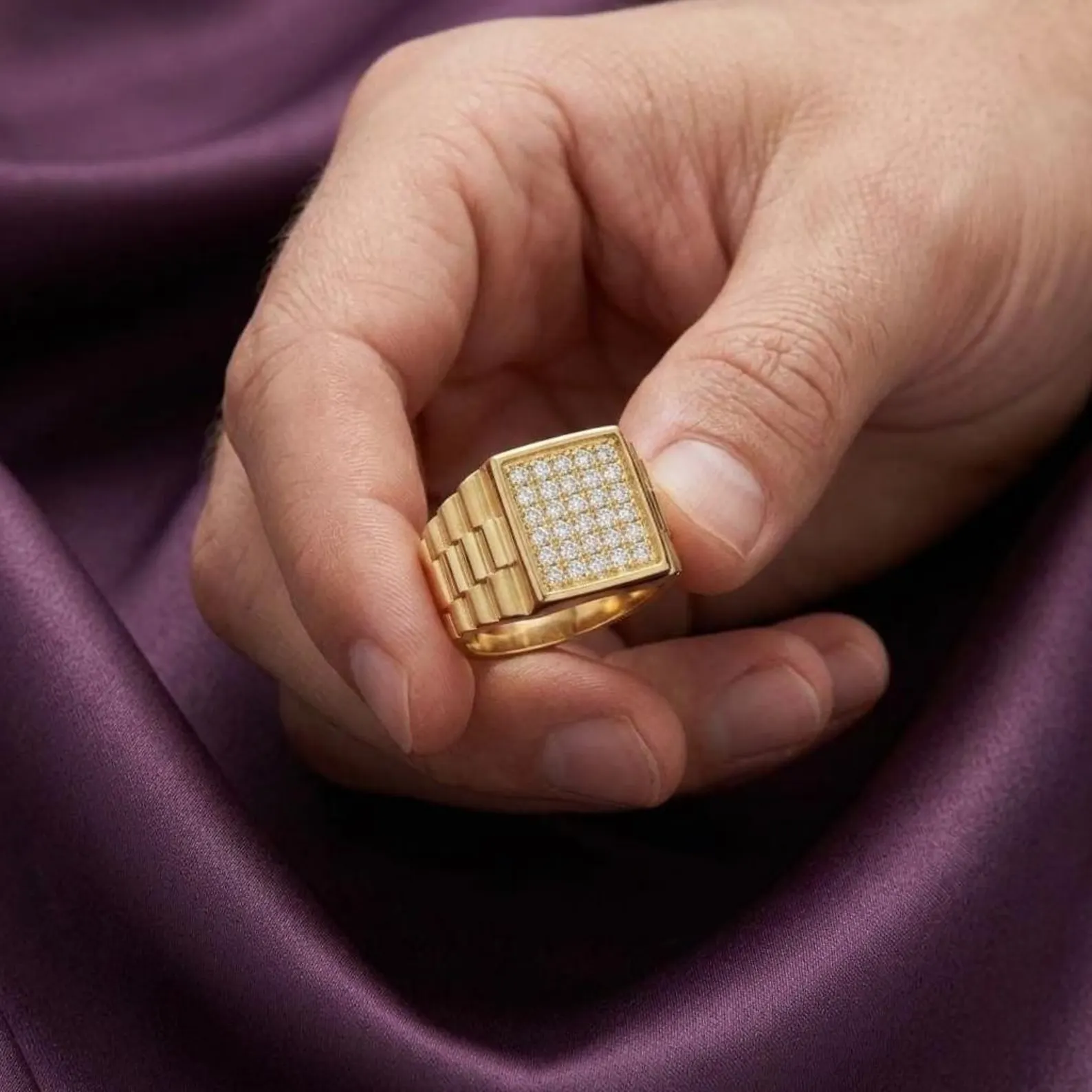 Men's Signet Ring — view 3