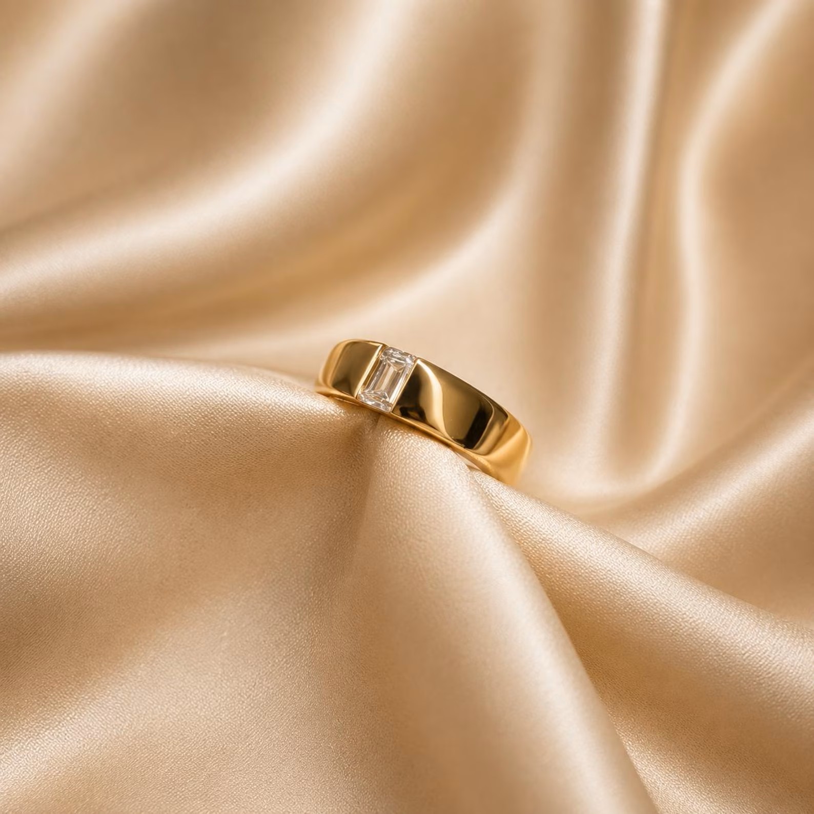 Bold Gold Statement Ring — view 2