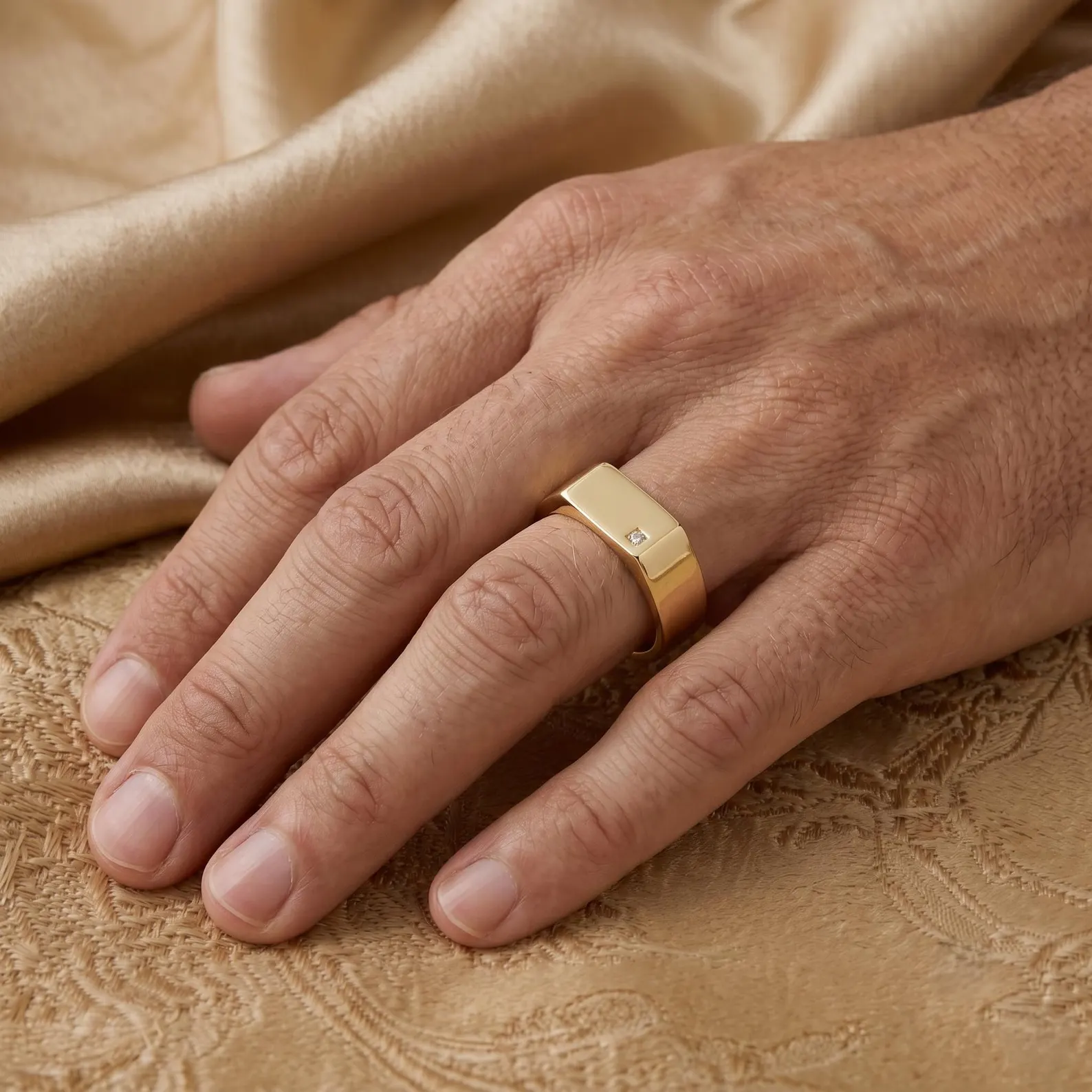 Modern Men's Signet Ring — view 5
