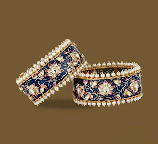 Traditional Meenakari Bangle