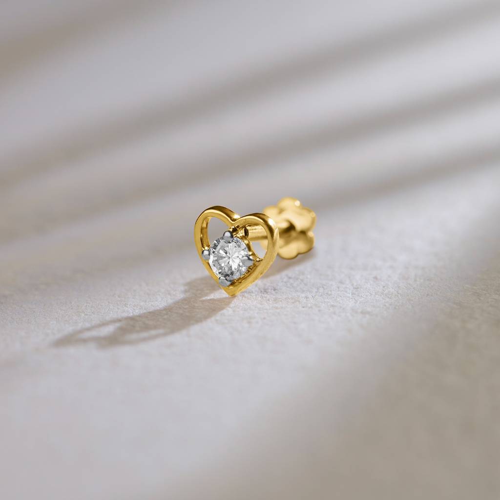 Petite Solitaire Nose Stud