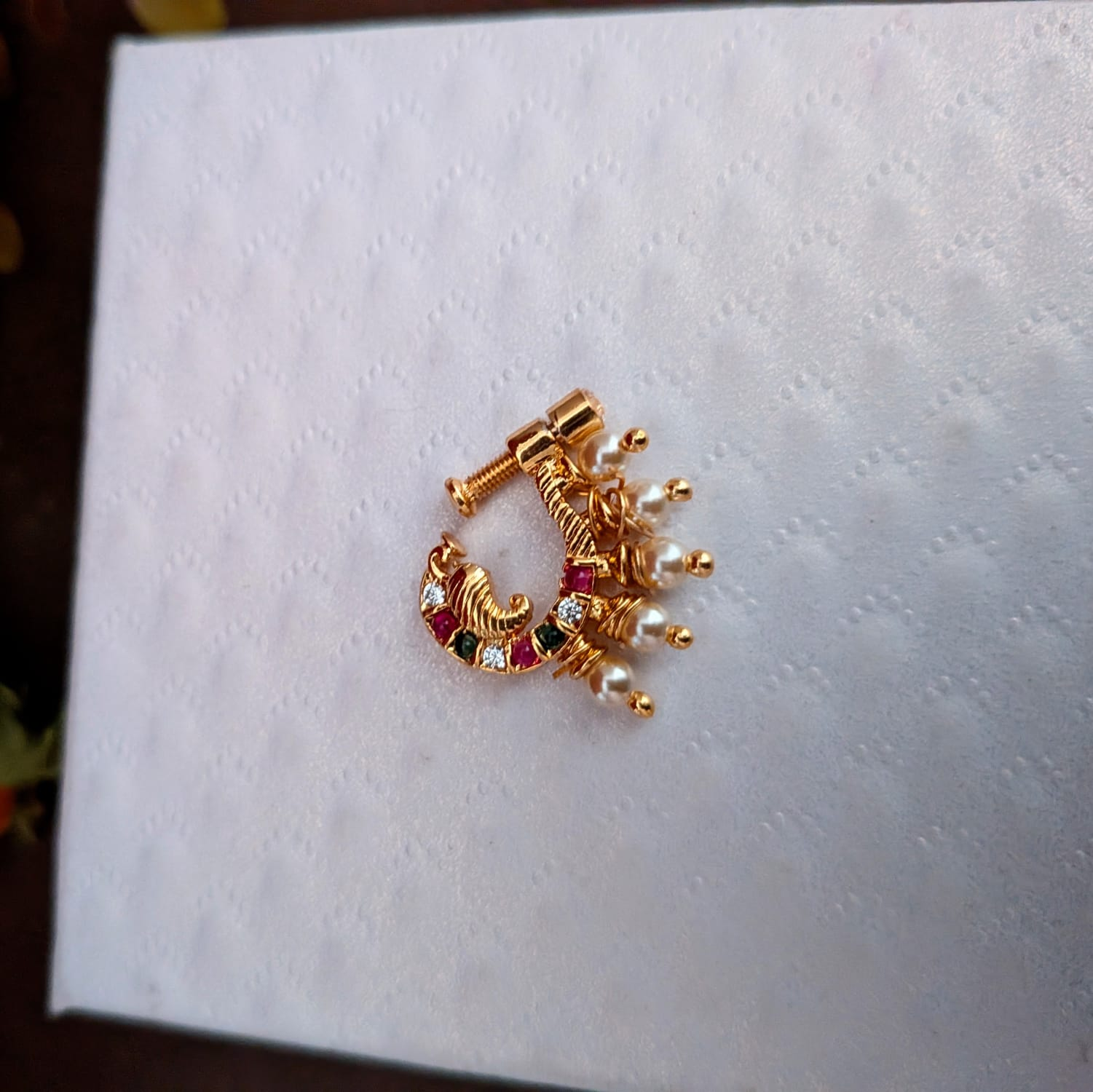 Everyday Screw Nose Pin