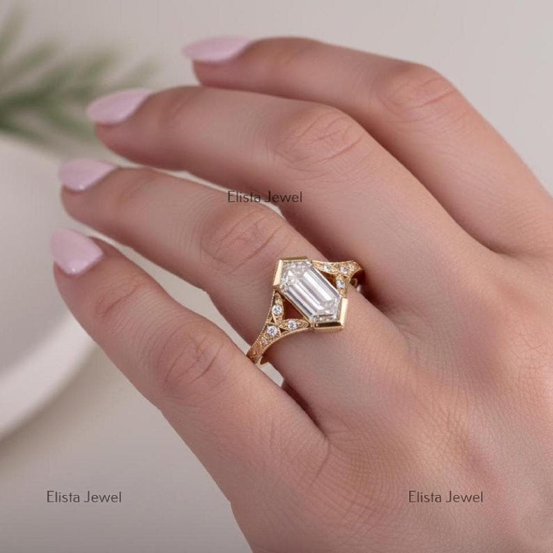 Royal Solitaire Diamond Ring — view 3