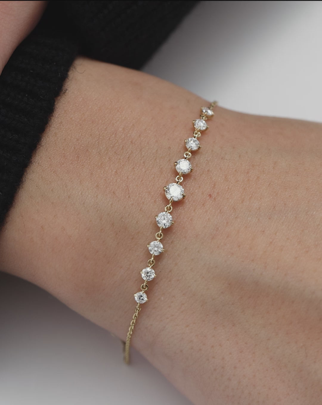 Modern Chain Bracelet — view 2