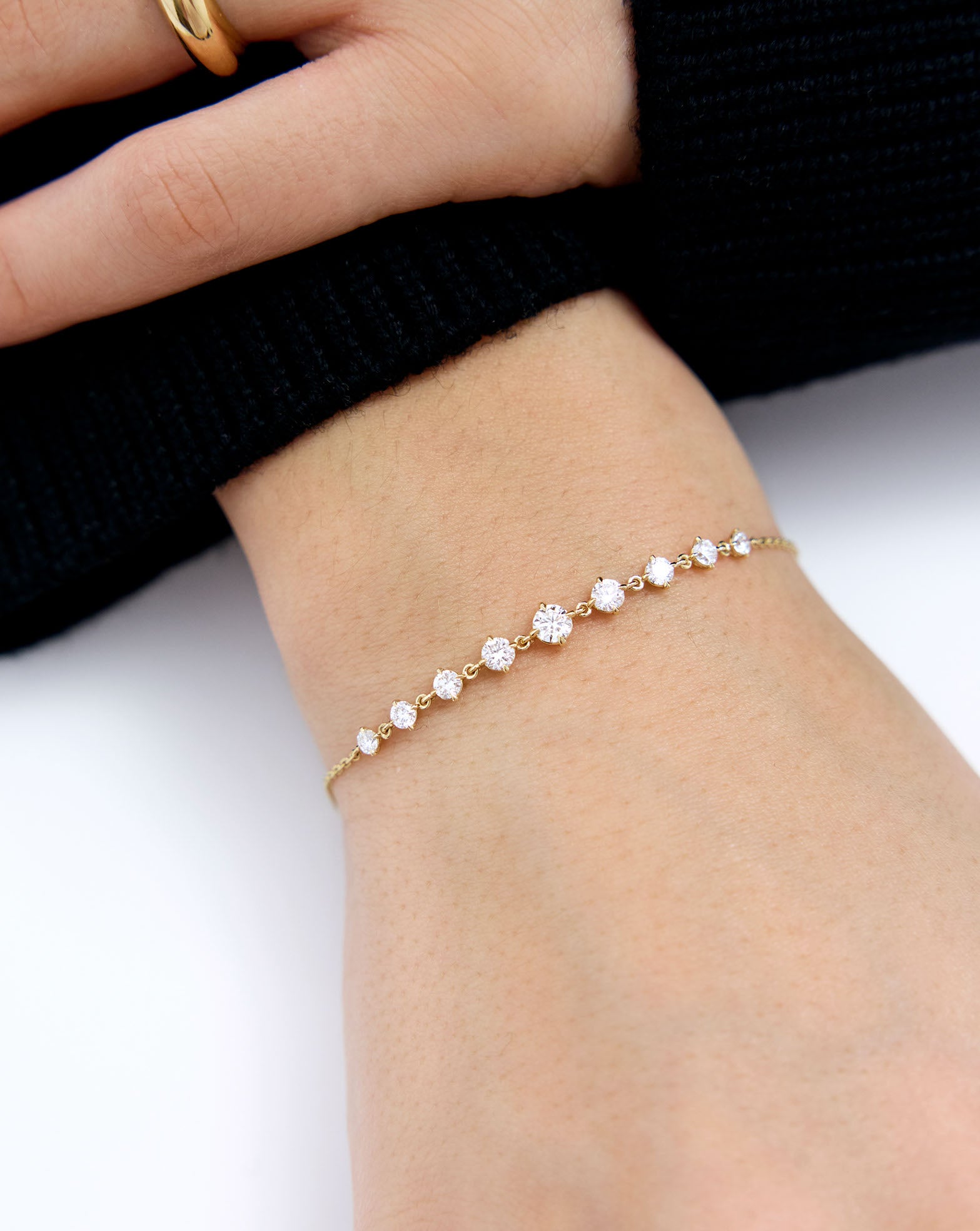 Modern Chain Bracelet — view 5