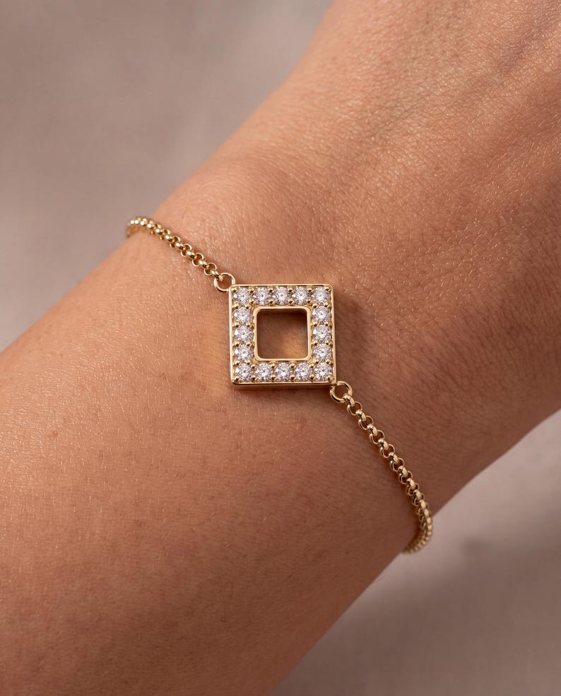 Minimal Geometric Bracelet — view 5