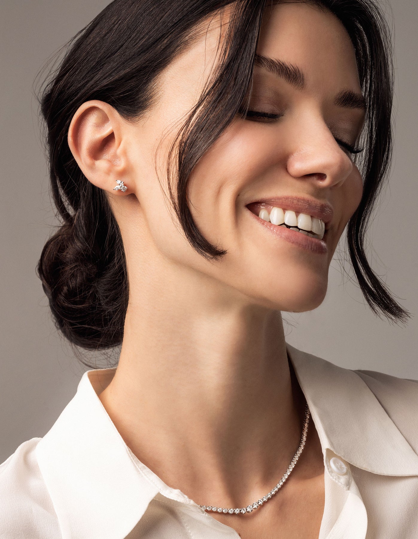 Minimal Diamond Stud — view 2