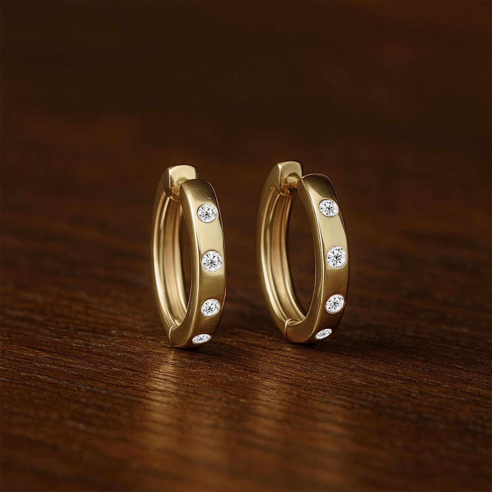 Twisted Diamond Hoop