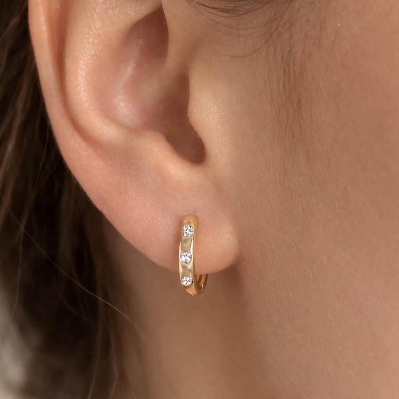 Twisted Diamond Hoop — view 5