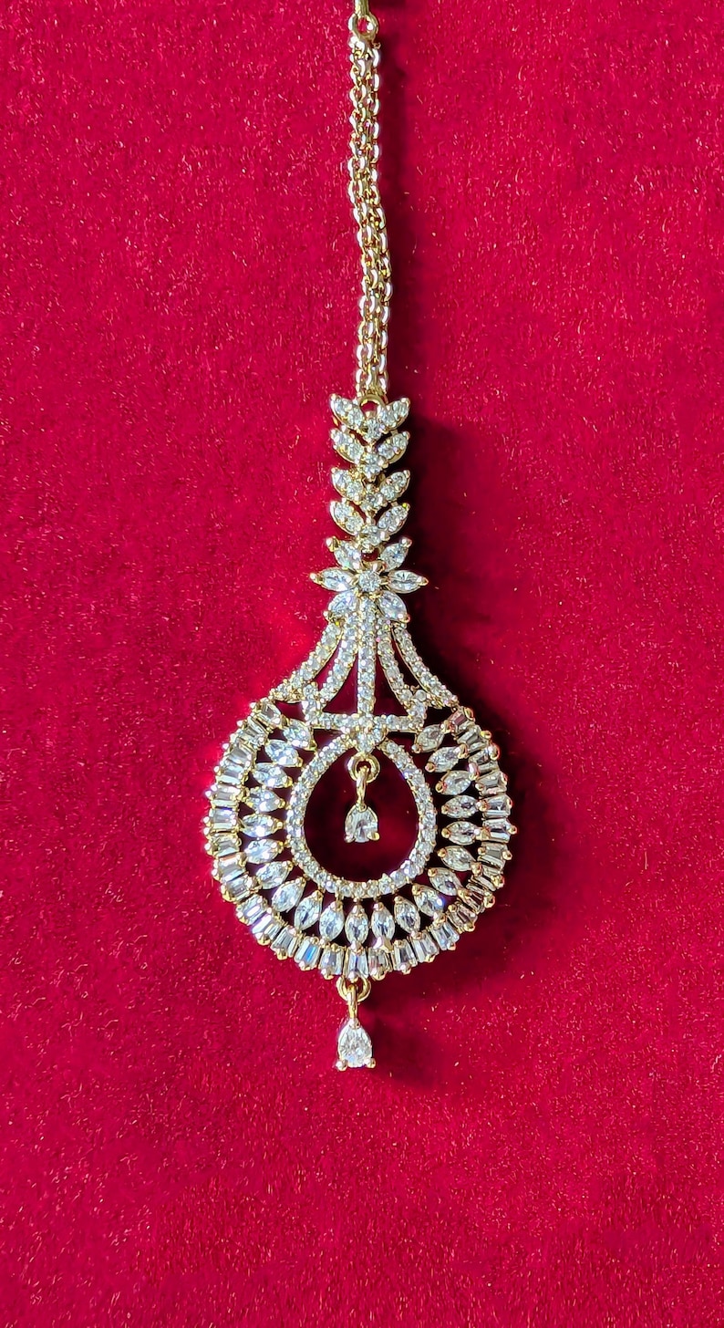 Delicate Maang Tikka — view 2
