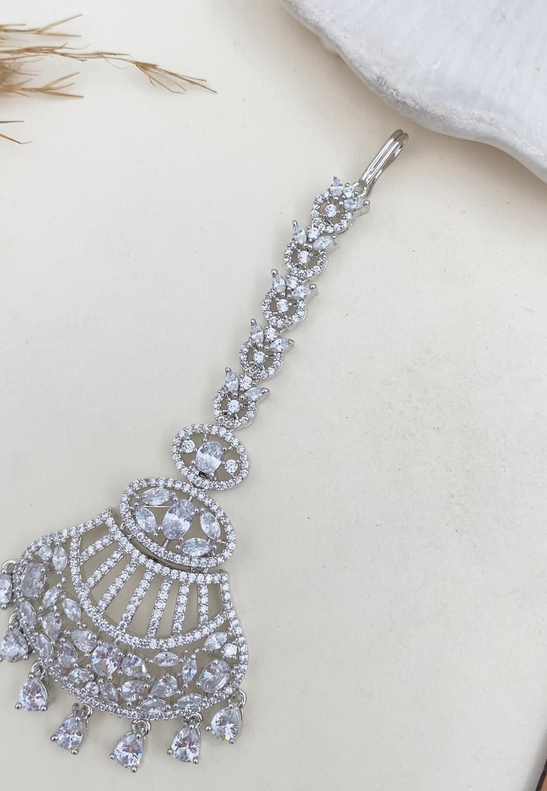 Diamond Bridal Maang Tikka — view 8