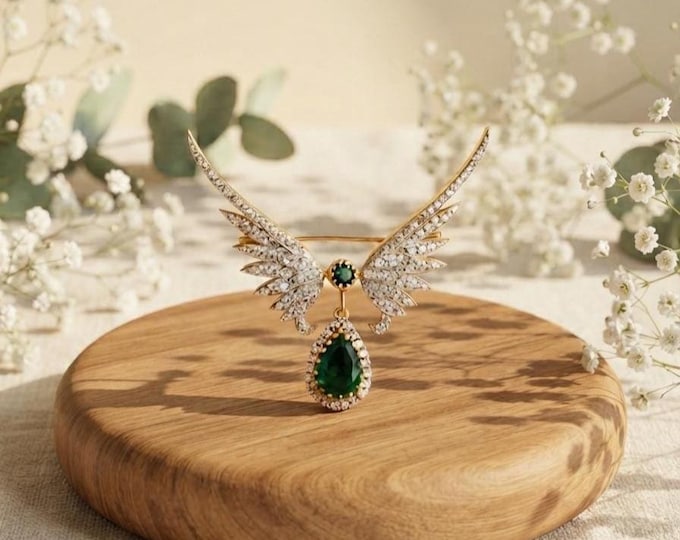 Royal Diamond Brooch — view 2