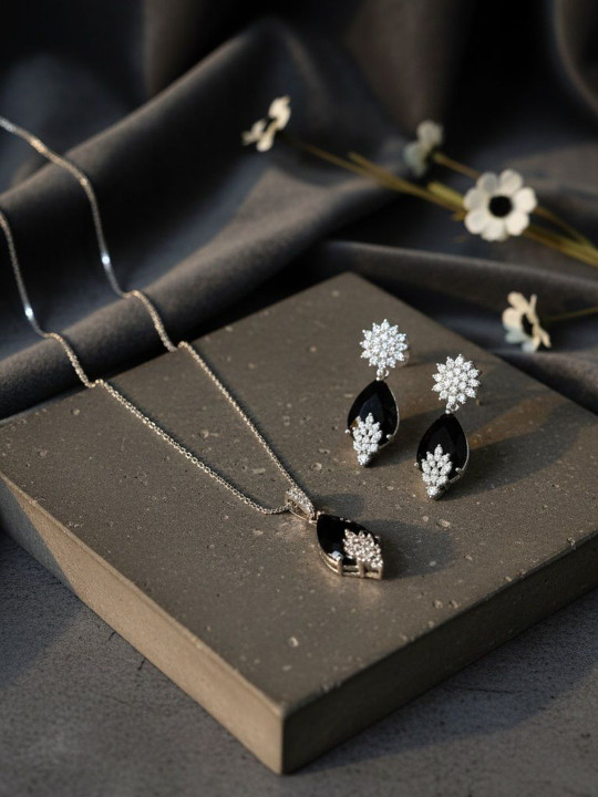 Classic Chain Set
