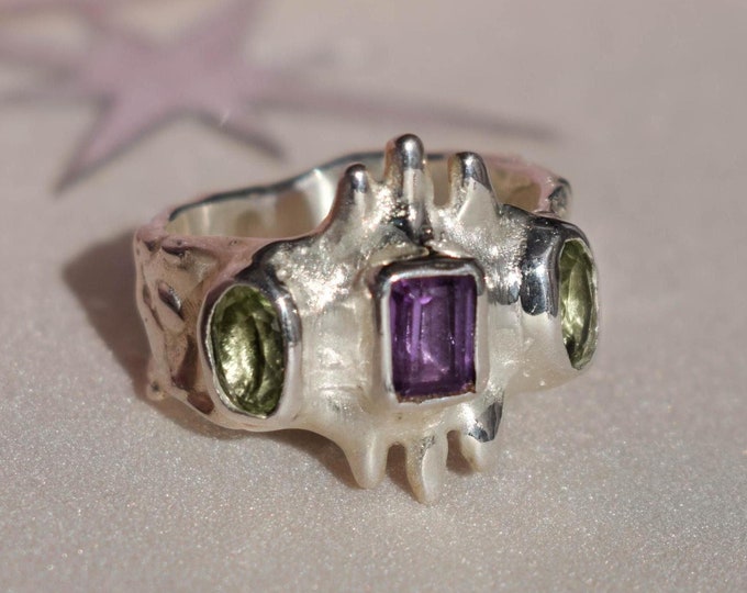 Classic Birthstone Ring — view 2
