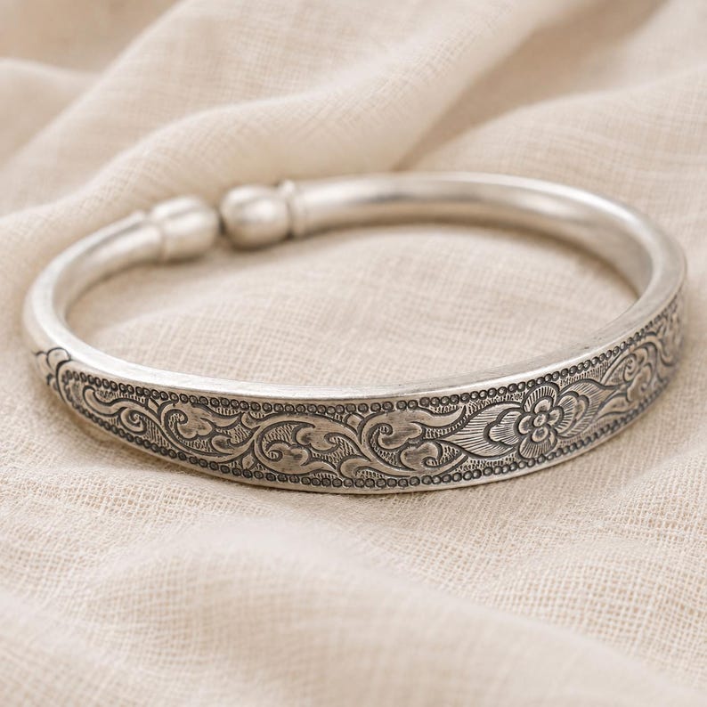 Heritage Engraved Kada — view 2