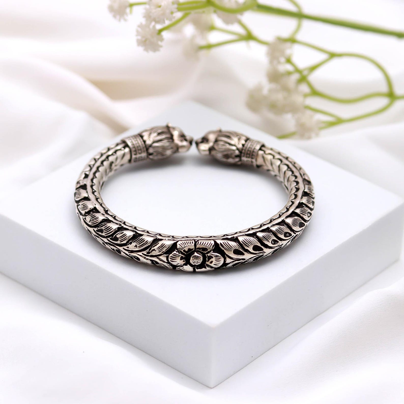 Traditional Cuff Kada — view 4