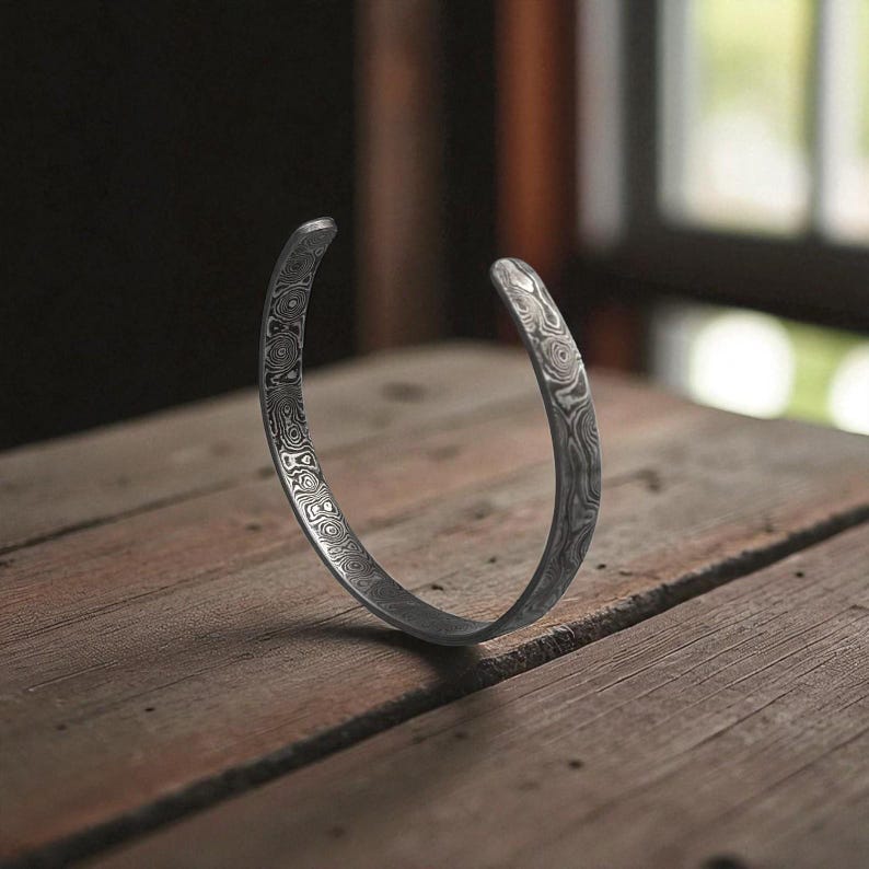Modern Open-End Kada — view 2