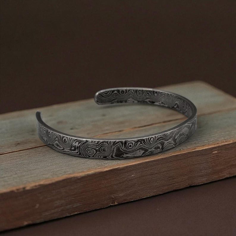 Modern Open-End Kada — view 7
