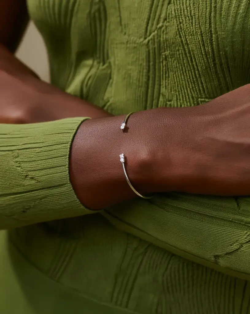 Delicate Minimalist Kada — view 5