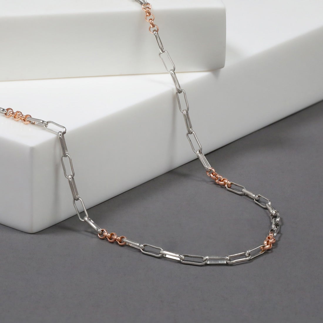 Everyday Dual-Tone Chain