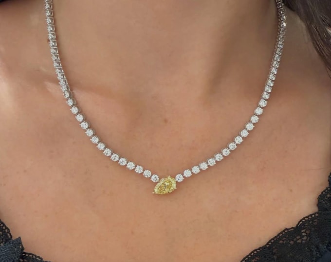 Classic Diamond Necklace