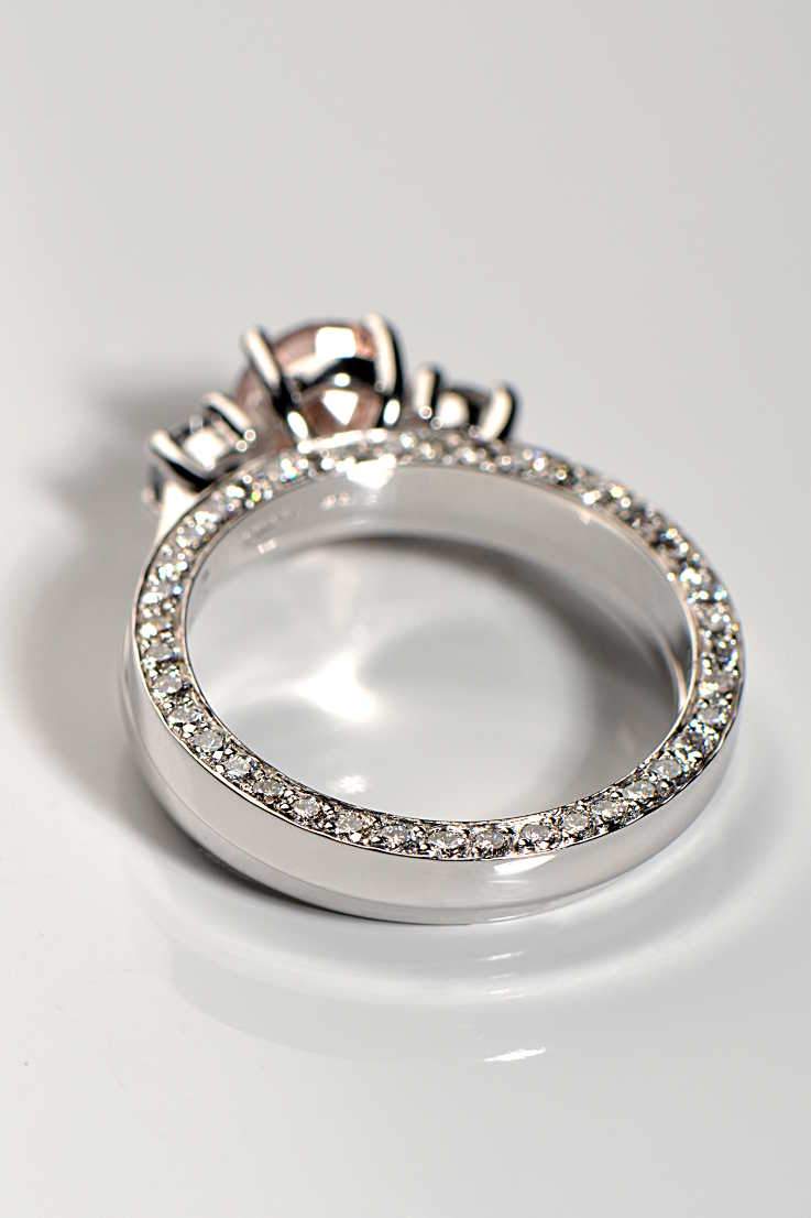Elegant Wedding Band — view 2