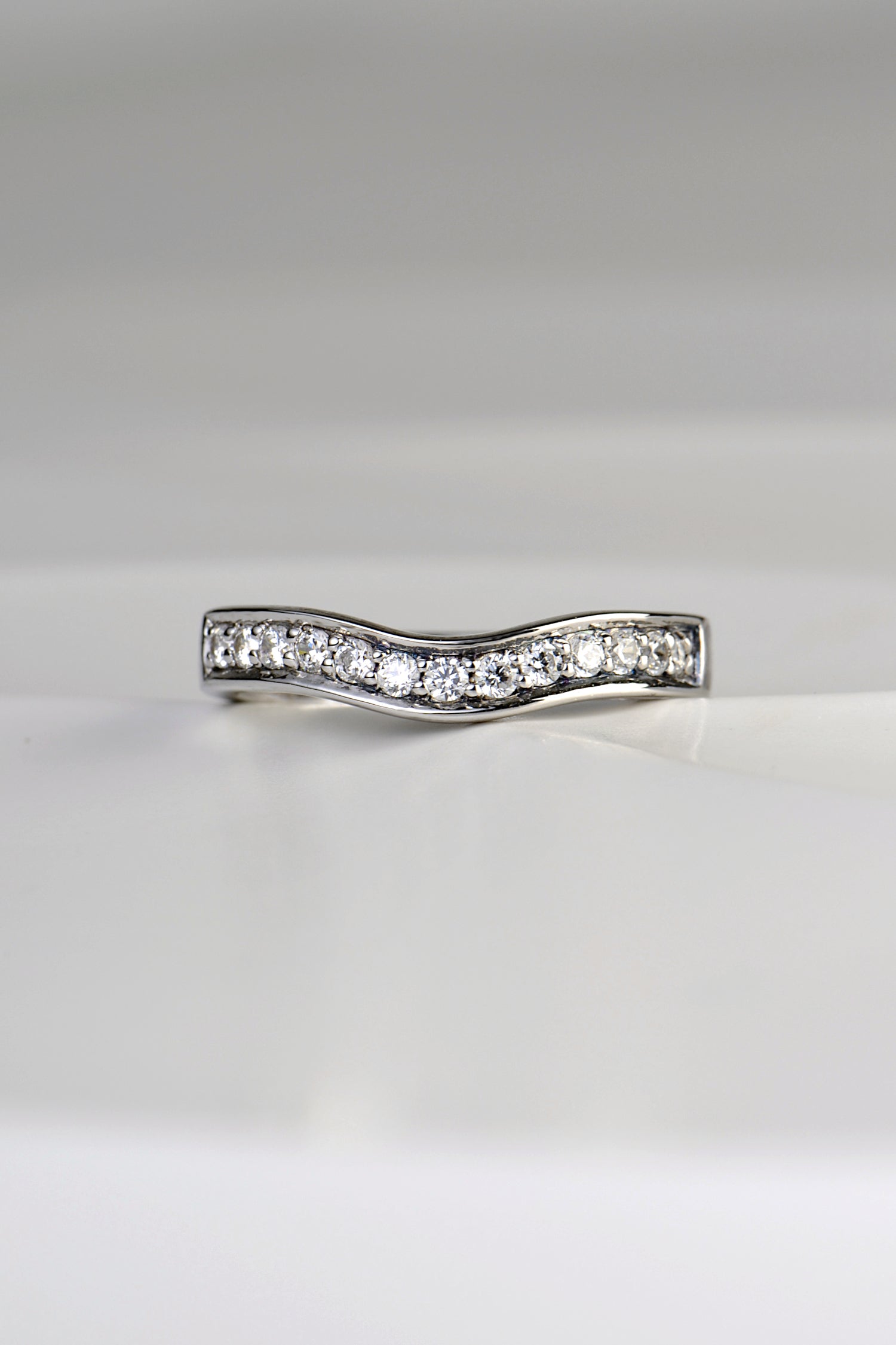 Classic Platinum Wedding Band