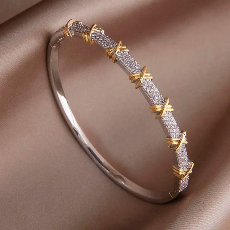 Everyday Diamond Bangle